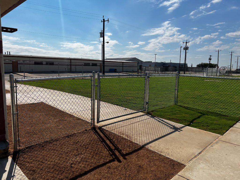 Derlin Construction Gate 17