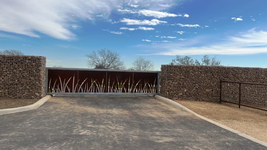 Derlin Construction Gate 1