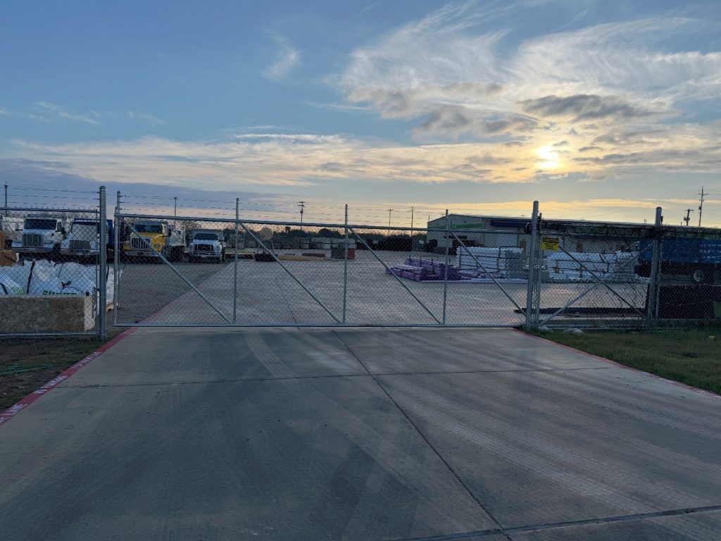 Derlin Construction Gate 12